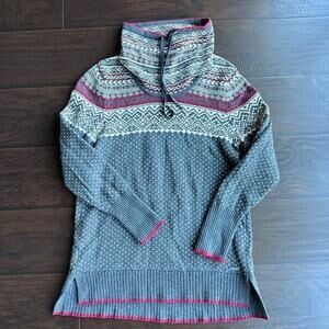 Women’s Eddie Bauer cowl neck grey and red wool blend sweater petite small